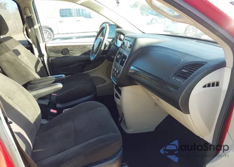 2013 Dodge Grand Caravan Sxt z USA, uszkodzony, nr VIN 2C4RDGCG1DR523262